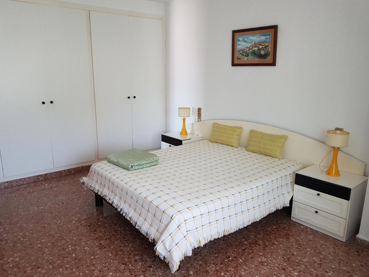 An Apartment In Xeraco With 3 Bedrooms, Located Near Beach And Gandia Bagian luar foto